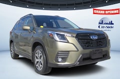 2024 Subaru Forester Premium AWD