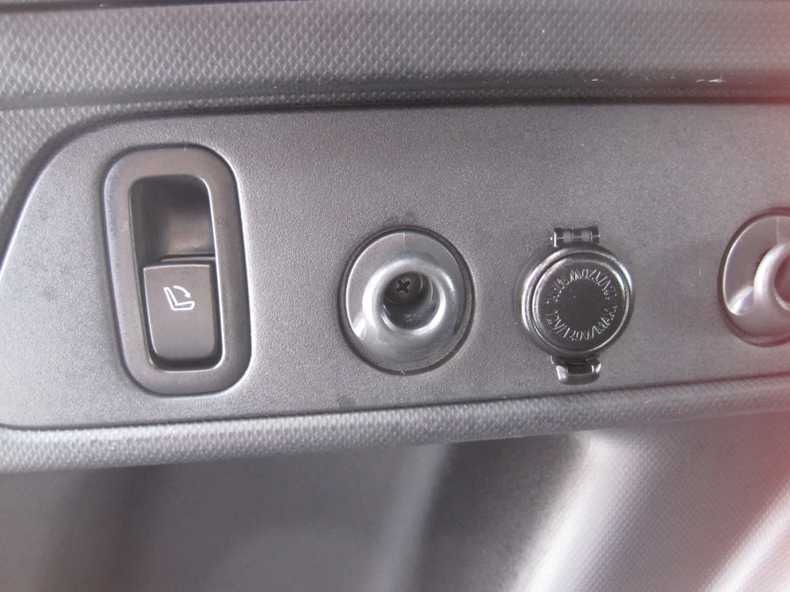 2025 Subaru Forester Limited - Photo 11