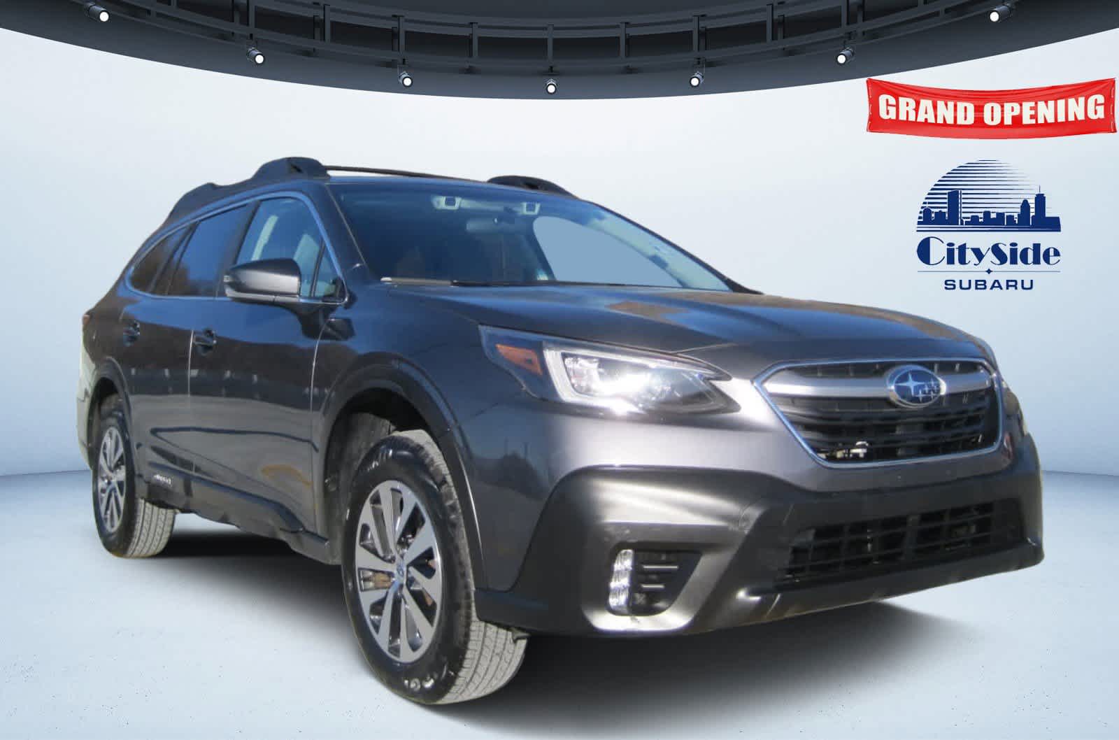 2022 Subaru Outback Premium's photo
