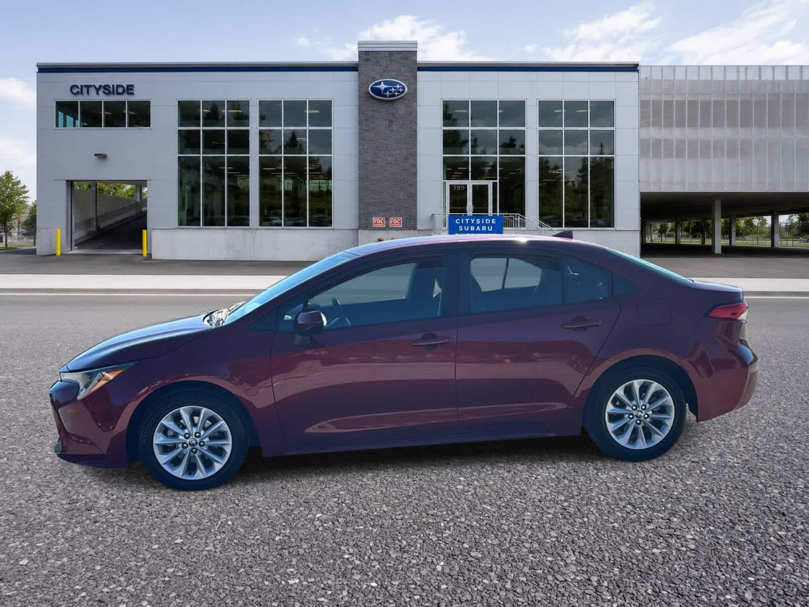 Used 2022 Toyota Corolla LE with VIN 5YFVPMAE5NP388178 for sale in Belmont, MA