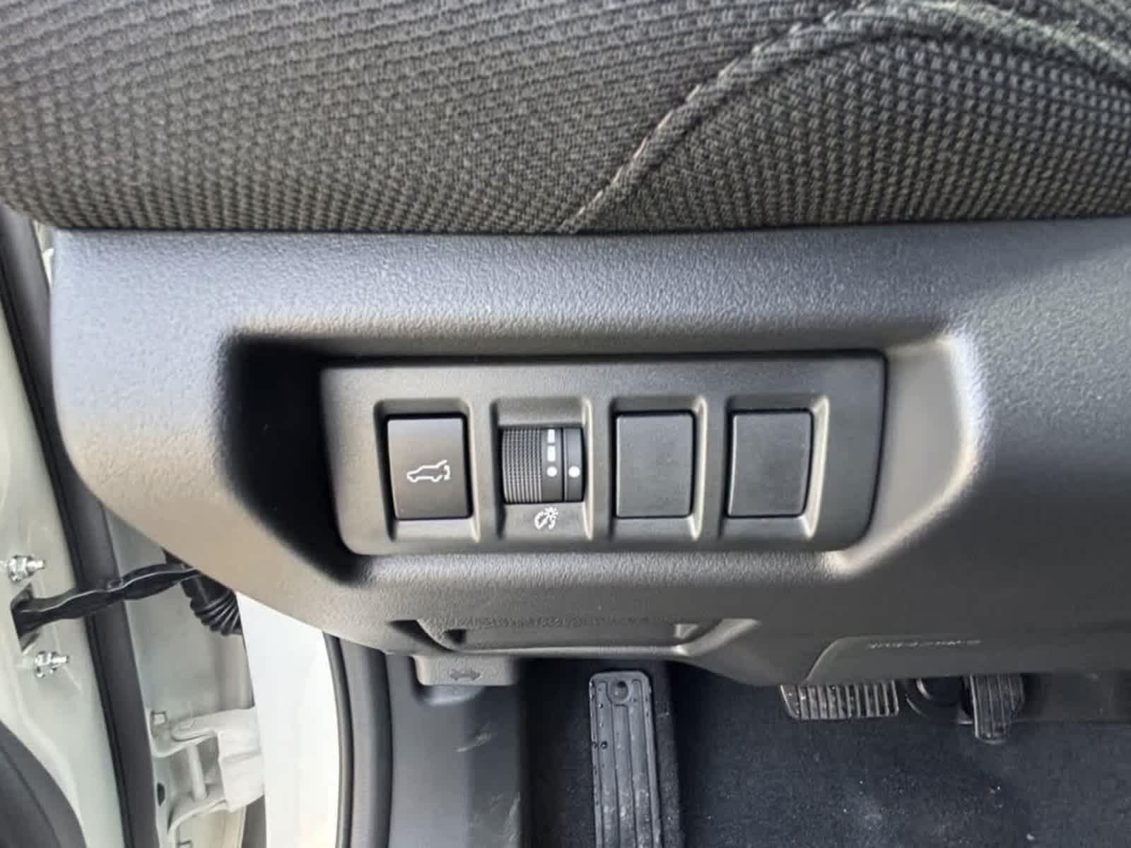 2026 Subaru Outback Premium - Photo 18