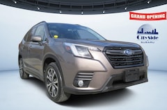 2022 Subaru Forester Limited CVT