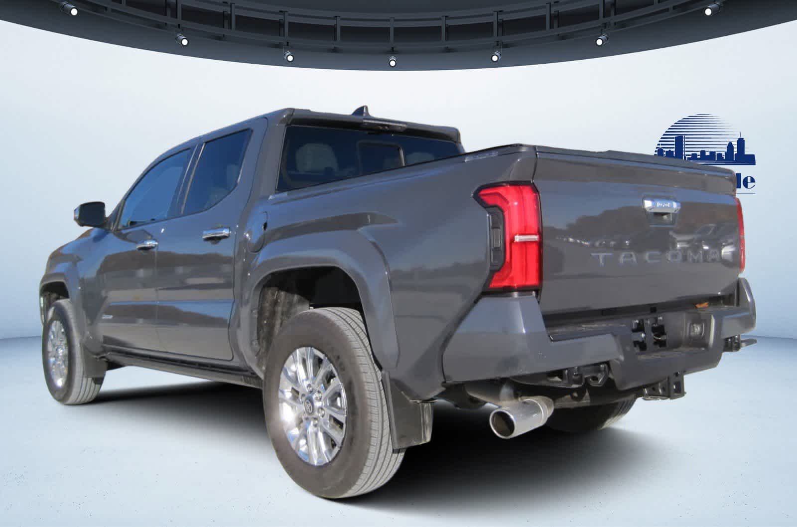 2025 Toyota Tacoma Limited Double Cab photo 4