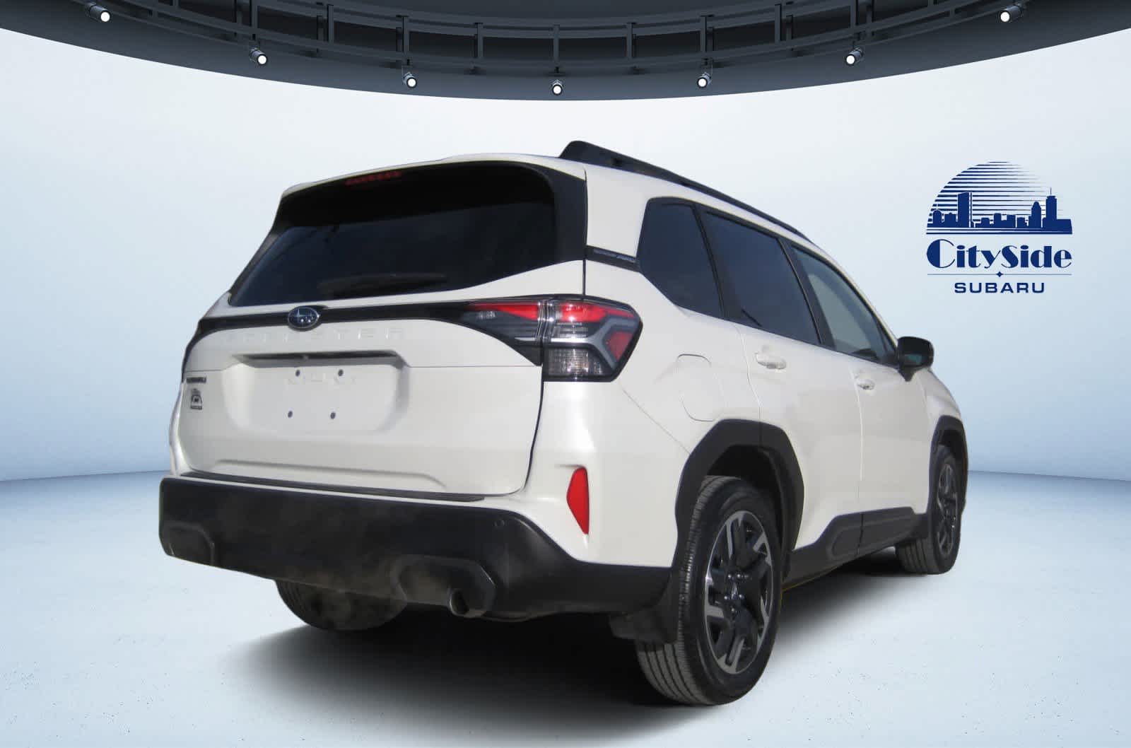 2025 Subaru Forester Limited photo 2