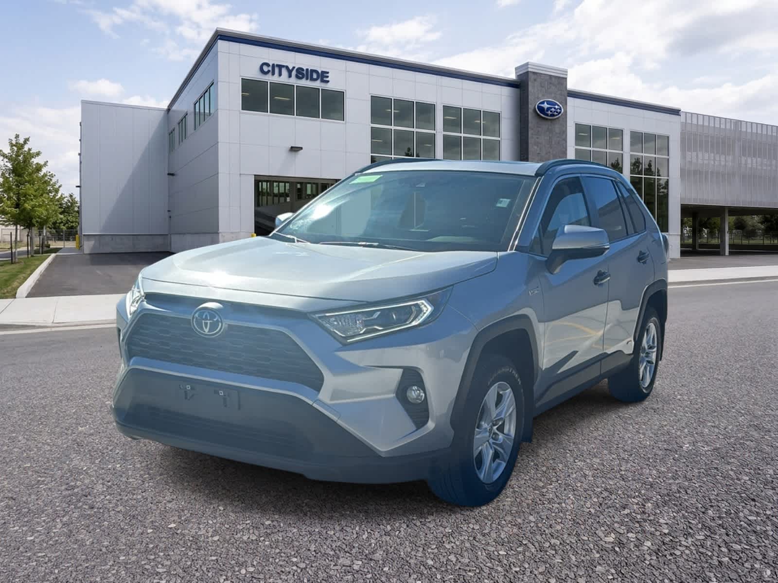 2020 Toyota RAV4 XLE