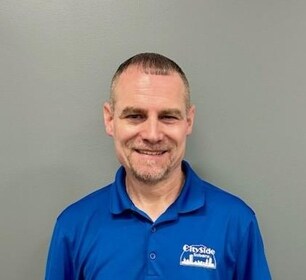 Staff member Mike Martell from ID_10a926