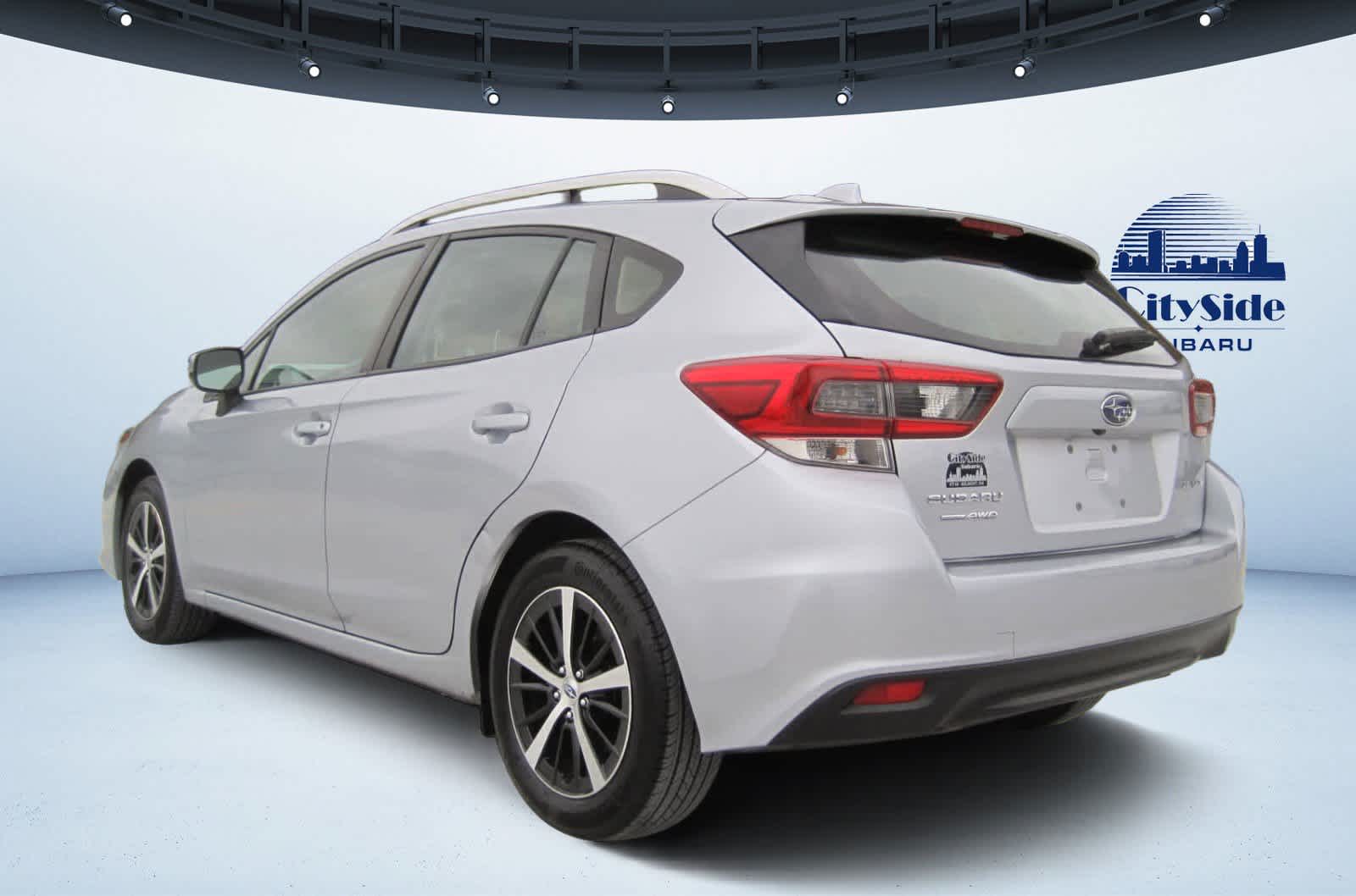 2023 Subaru Impreza Premium photo 4