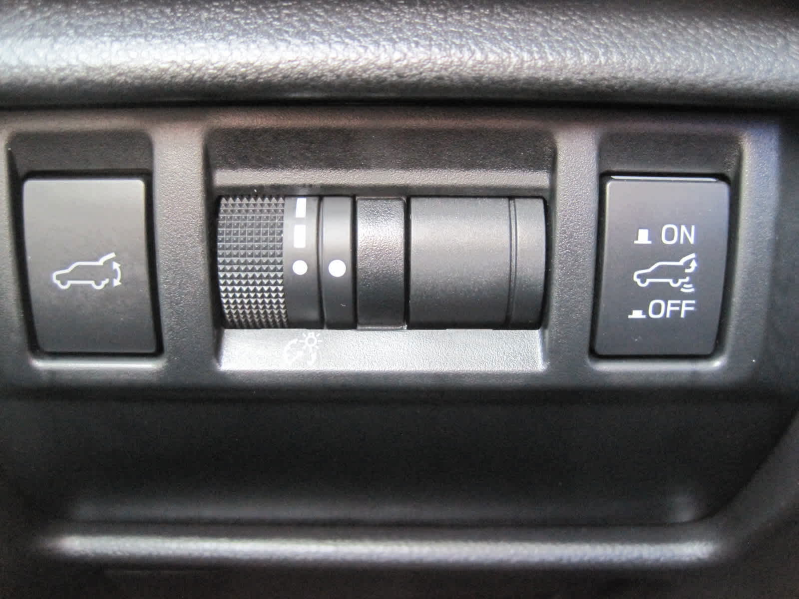 2025 Subaru Forester Limited - Photo 21