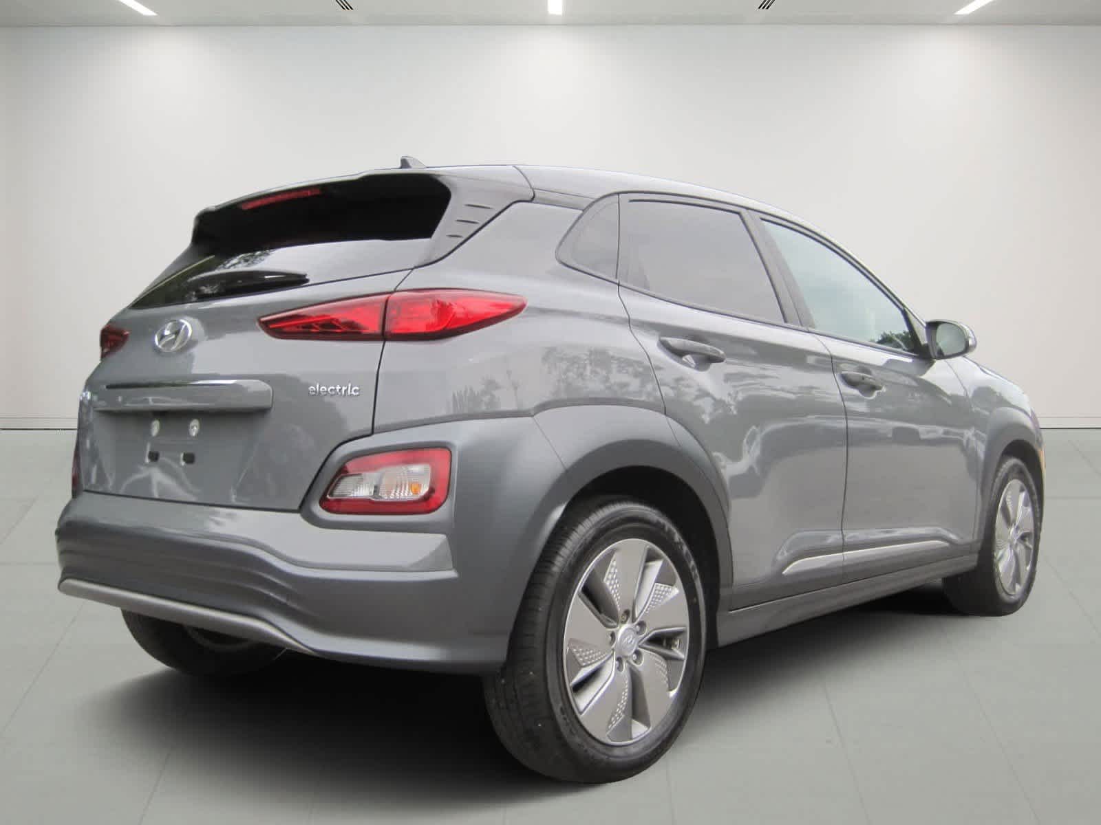 Used 2021 Hyundai Kona EV Limited with VIN KM8K33AG6MU117864 for sale in Belmont, MA