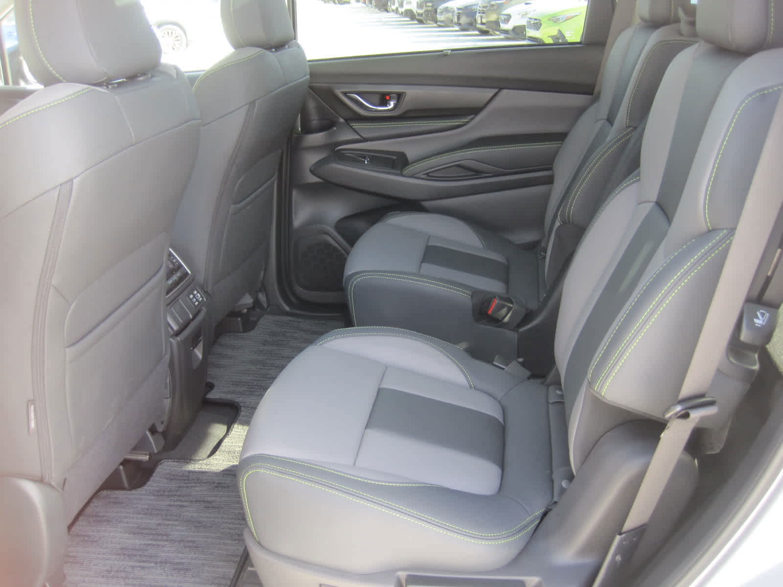 2025 Subaru Ascent Onyx Edition-Premium - Photo 11