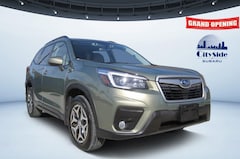 2021 Subaru Forester Premium CVT