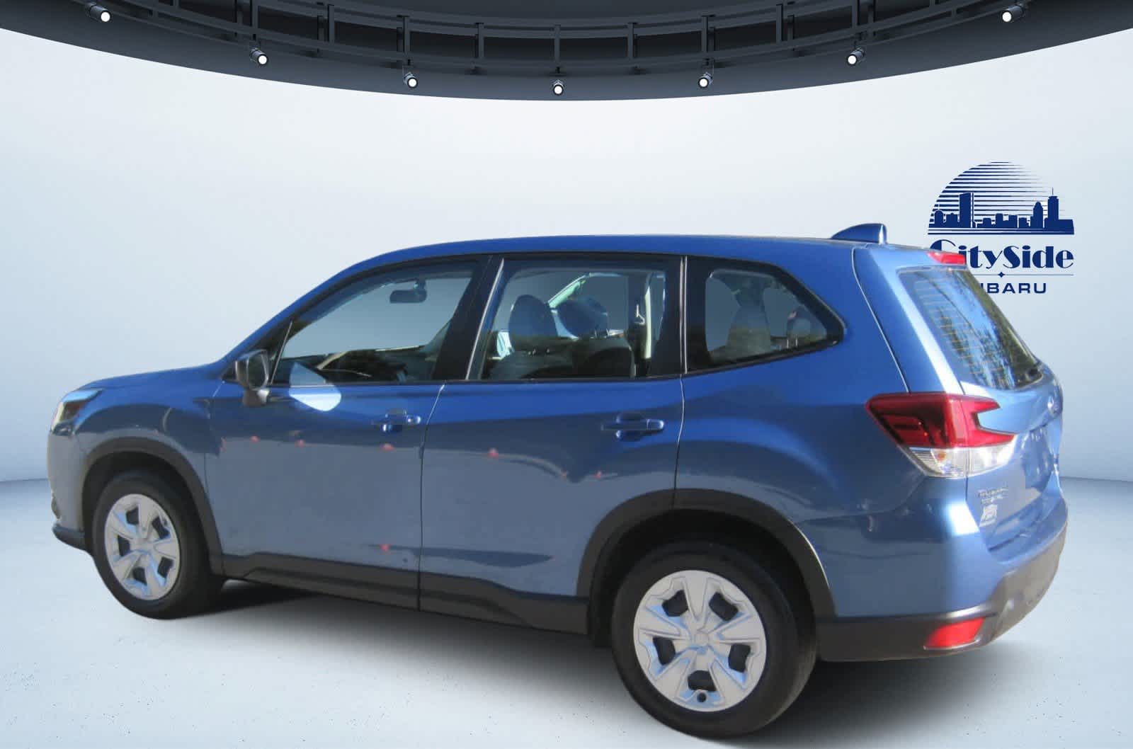 2023 Subaru Forester Base photo 4