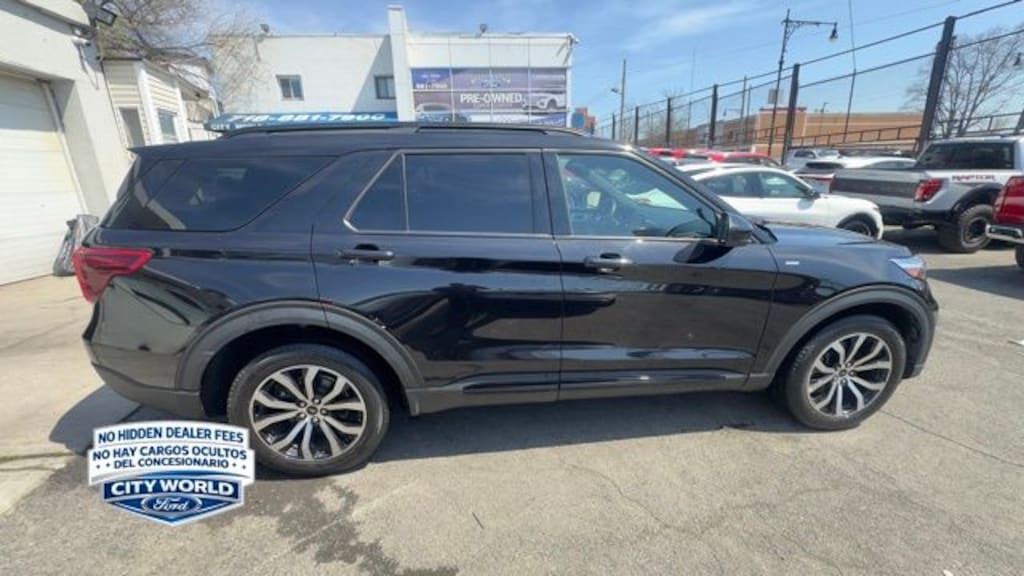 Certified 2023 Ford Explorer ST-Line SUV