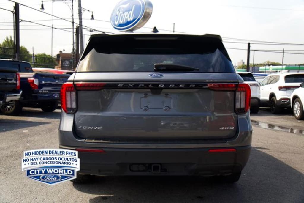 Used 2025 Ford Explorer Active SUV