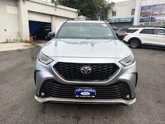2021 Toyota Highlander XSE SUV