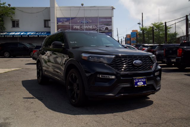2021 Ford Explorer ST SUV