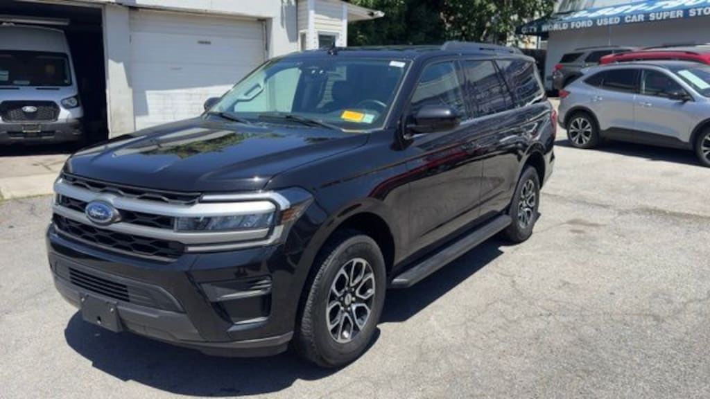 Certified 2024 Ford Expedition XLT SUV