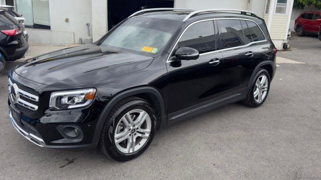 2021 Mercedes-Benz GLB's photo