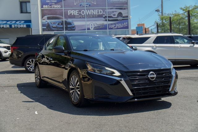 2025 Nissan Altima