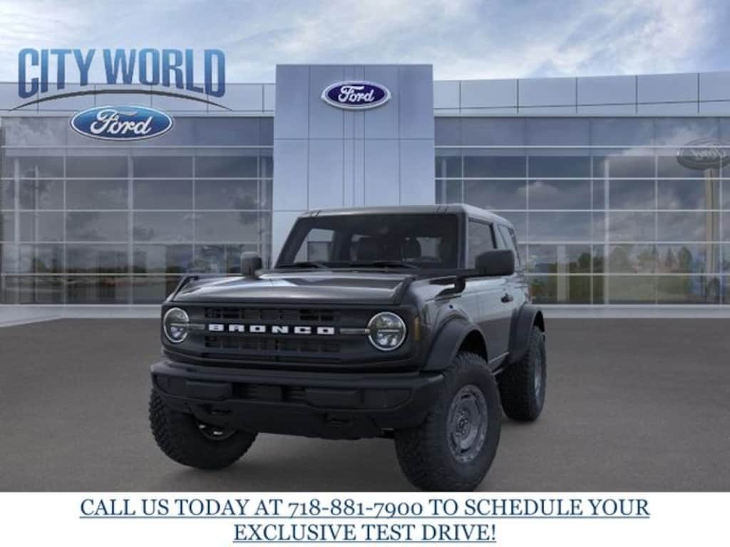 New 2025 Ford Bronco Base SUV