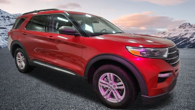 2022 Ford Explorer XLT's photo