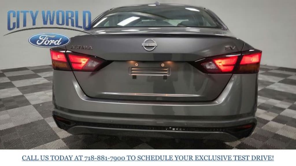 Used 2024 Nissan Altima 2.5 SV Sedan