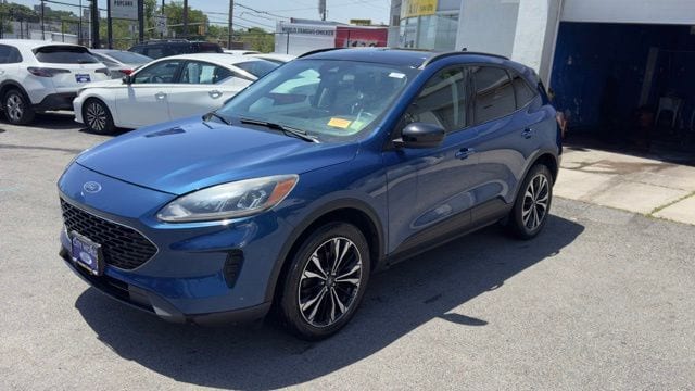 2022 Ford Escape SE AWD's photo
