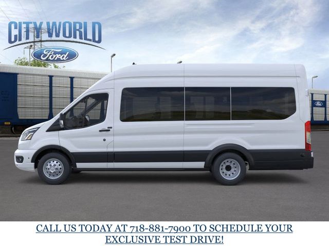 2025 Ford Transit Passenger Van XLT photo 3
