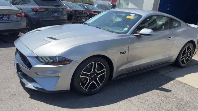 2020 Ford Mustang GT Coupe Premium's photo