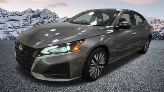 2024 Nissan Altima SV