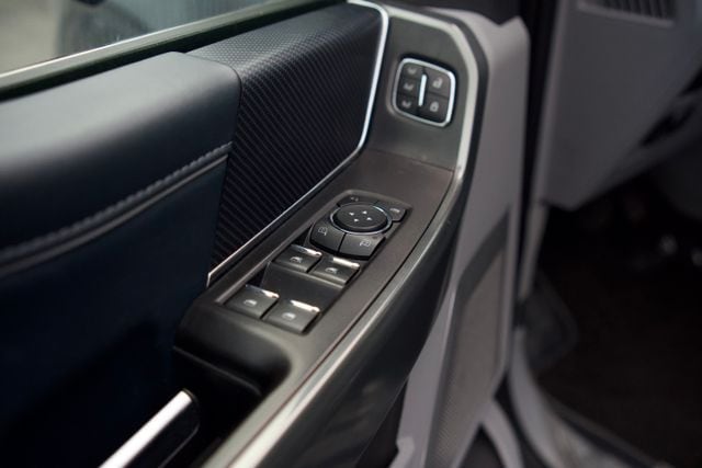 2022 Ford F-150 Limited - Photo 9