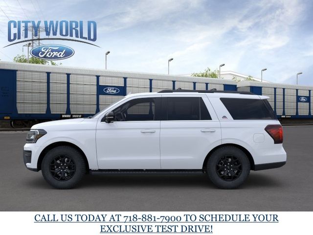 2024 Ford Expedition Timberline photo 3