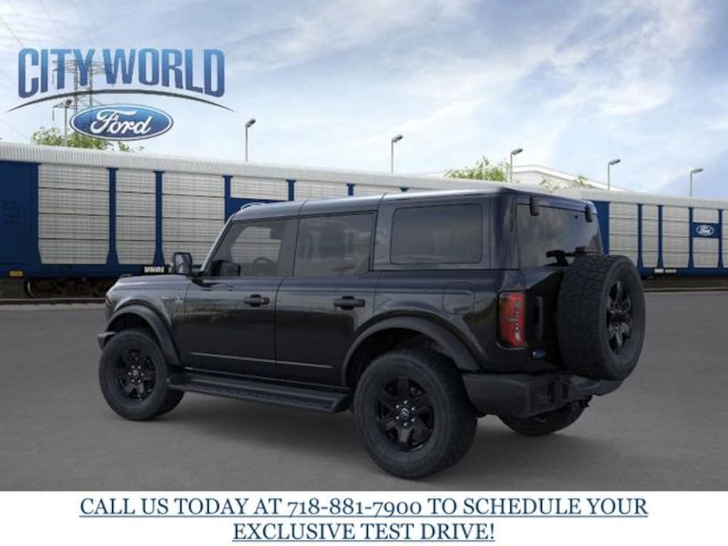 New 2025 Ford Bronco Outer Banks SUV