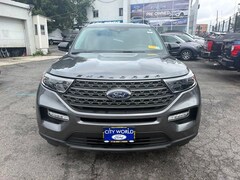 2024 Ford Explorer XLT SUV