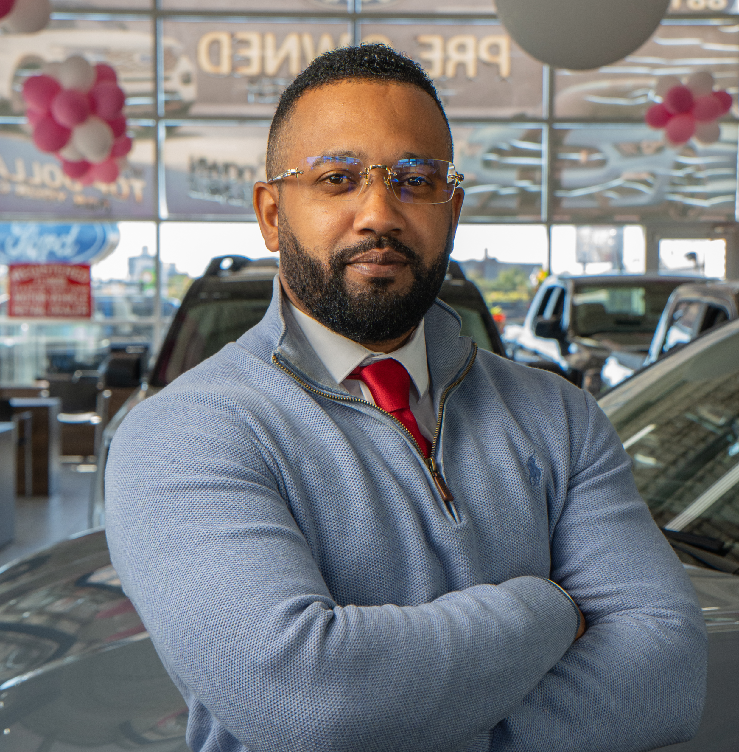 Staff member Jonathan Robles  from ID_2c4c5b