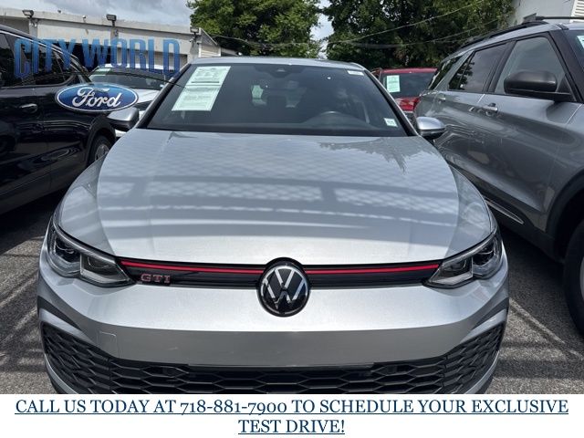 2024 Volkswagen Golf GTI S photo 2