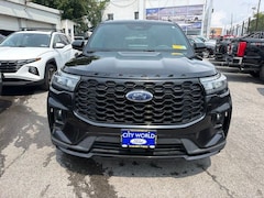 2025 Ford Explorer ST-Line SUV