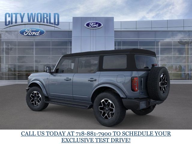 2025 Ford Bronco Outer Banks photo 4