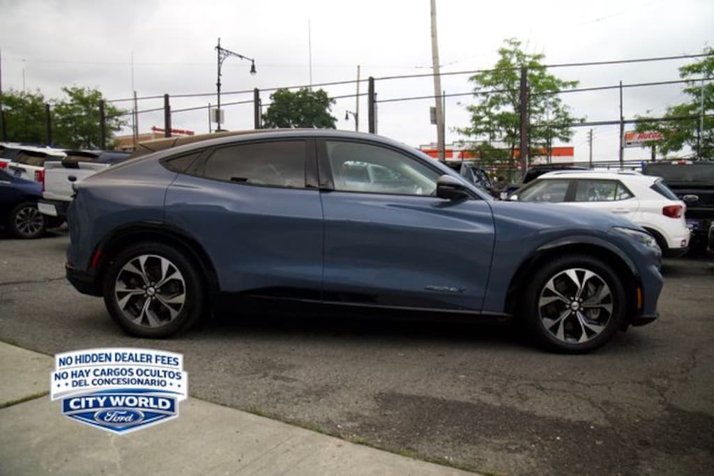 Used 2023 Ford Mustang Mach-E Premium SUV