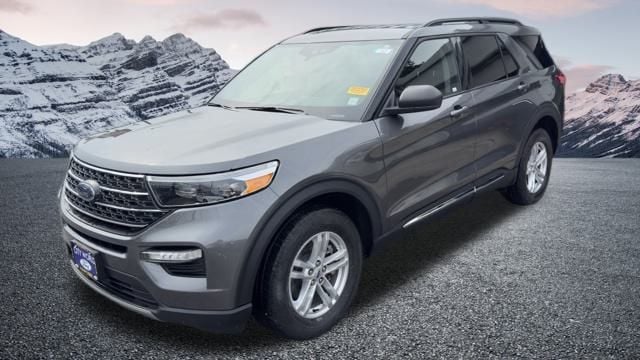 2022 Ford Explorer XLT's photo