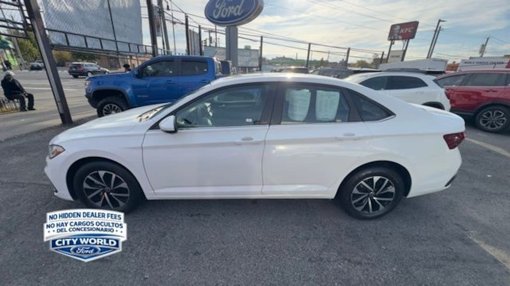 Used 2025 Volkswagen Jetta 1.5T S Sedan