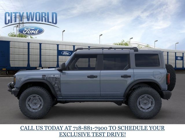 2024 Ford Bronco Everglades photo 3