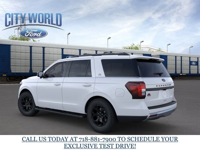 2024 Ford Expedition Timberline photo 4