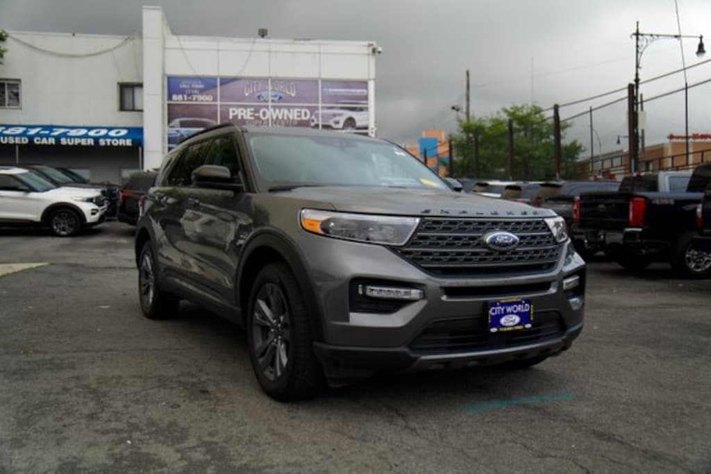 Certified 2024 Ford Explorer XLT SUV