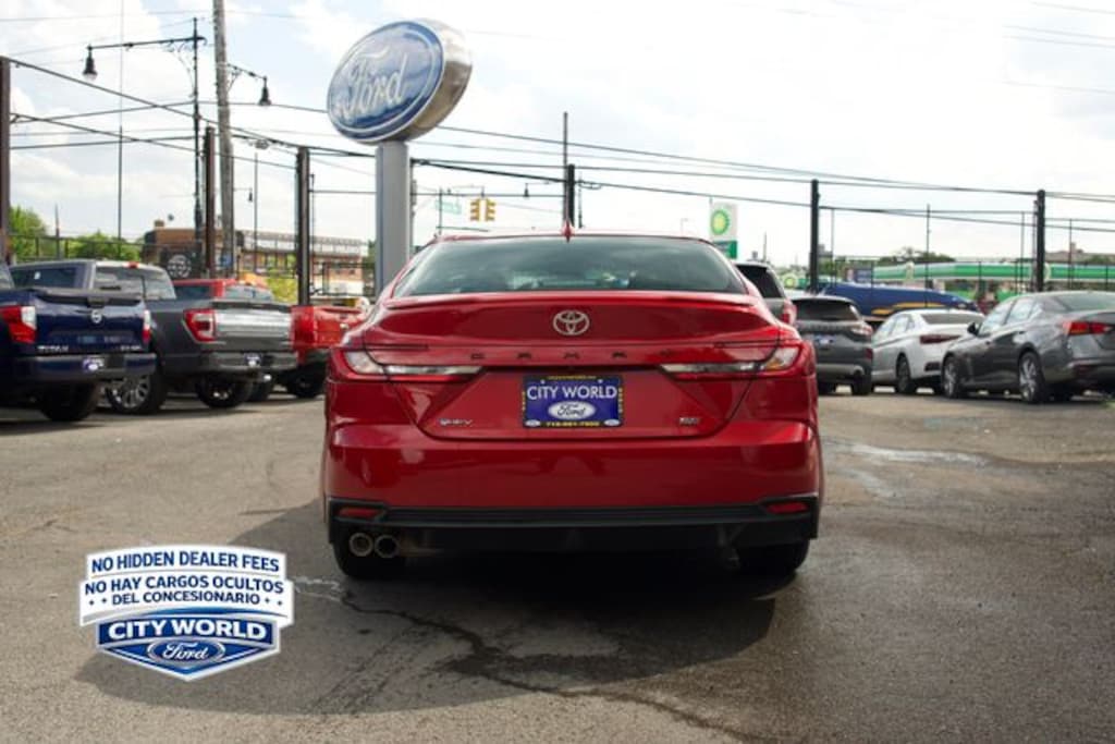 Used 2025 Toyota Camry SE Sedan
