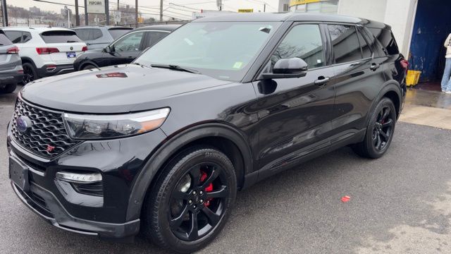 2021 Ford Explorer ST 4WD's photo
