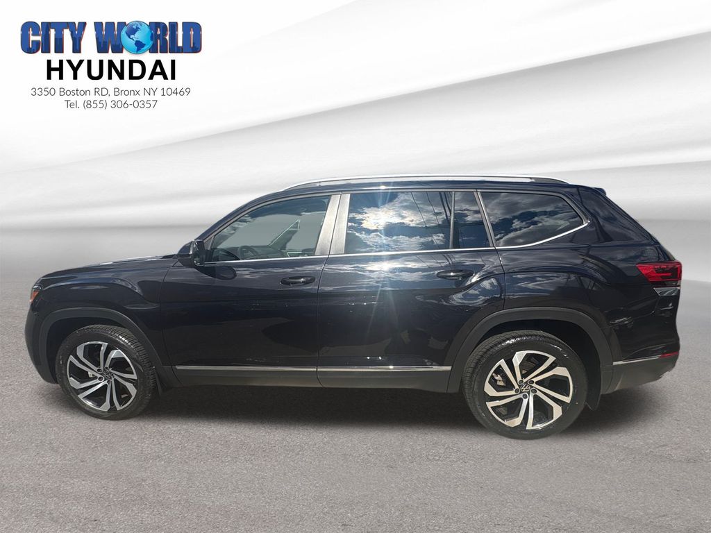 2022 Volkswagen Atlas V6 SEL photo 2