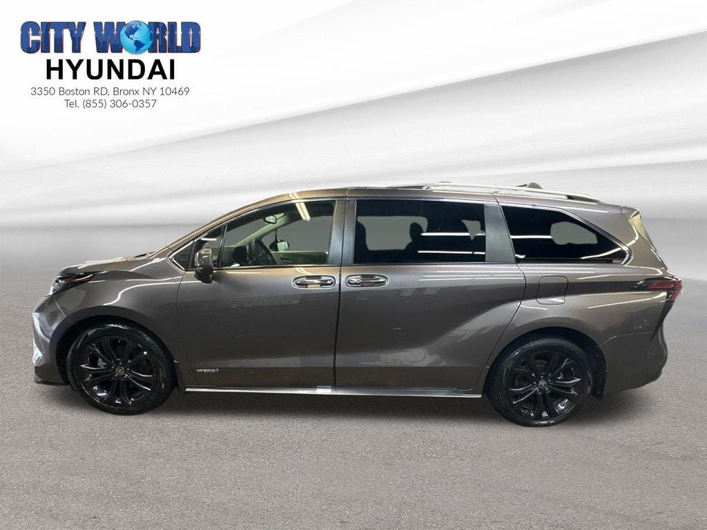 Used 2021 Toyota Sienna XLE with VIN 5TDYSKFC2MS028847 for sale in Bronx, NY
