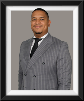 Staff member Erizardo Rodriguez from 32c75f995293