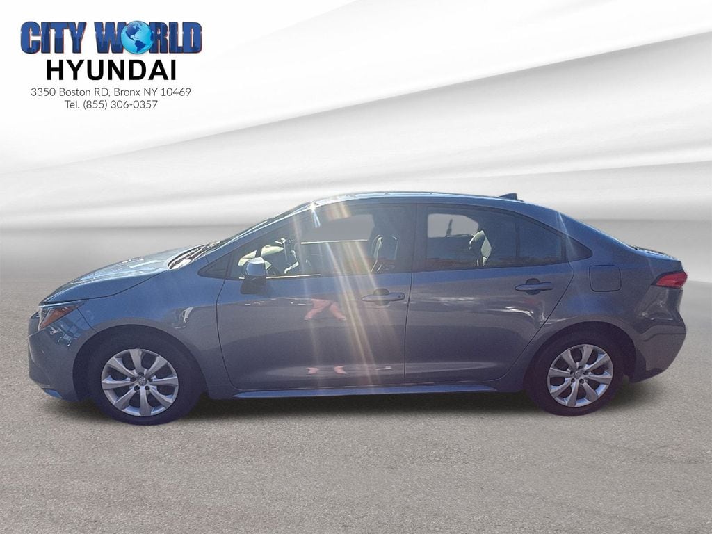 Used 2021 Toyota Corolla LE Sedan